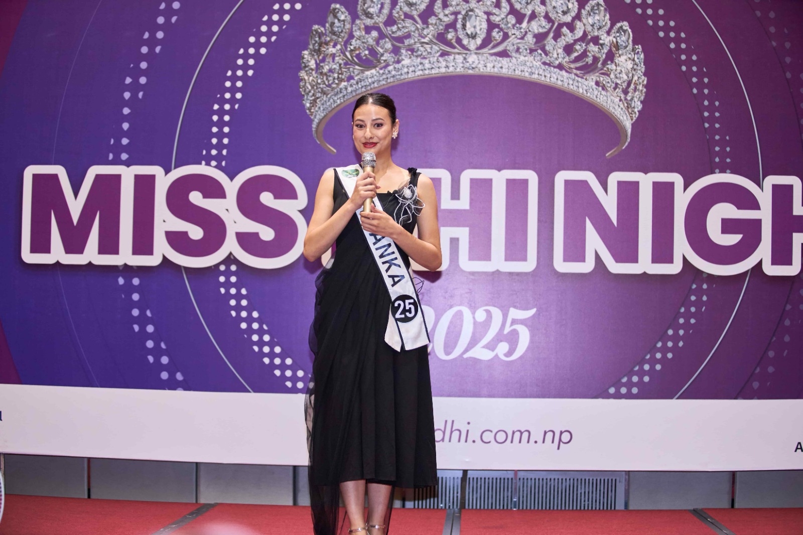 miss-earth-image